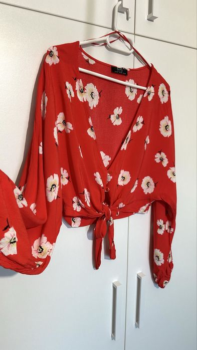 Camasa florala Bershka