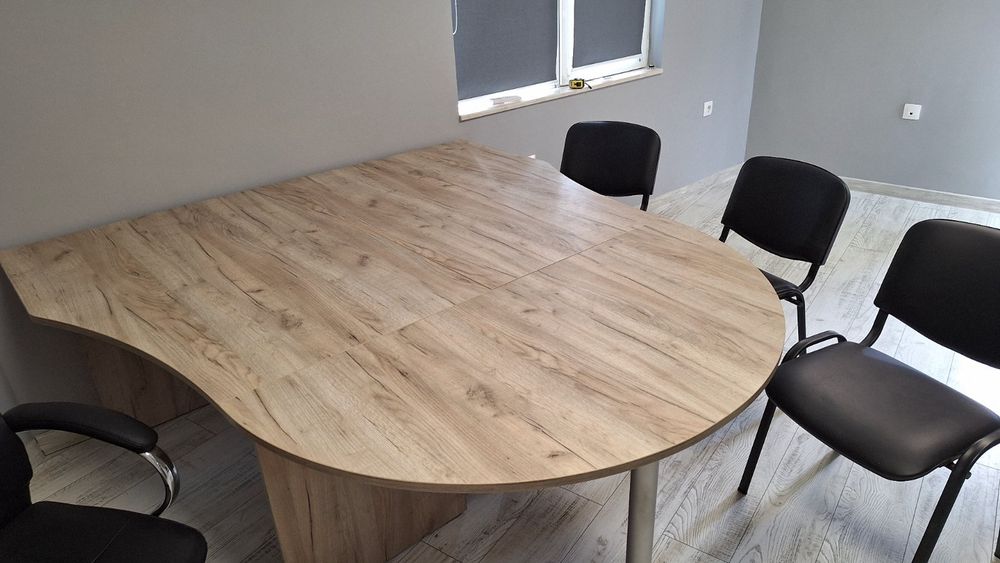 Разтегателно бюро с опция за 2 самостоятели бюра