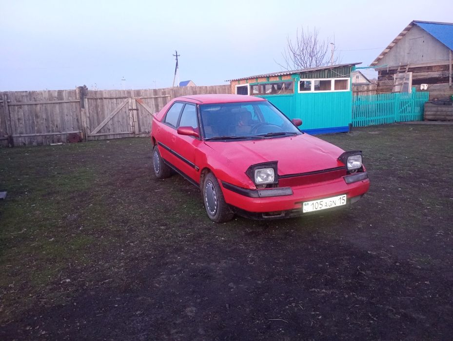 Продам mazda 323F