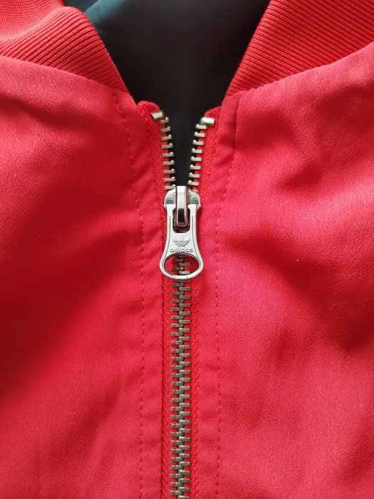 Ново червено якенце Adidas