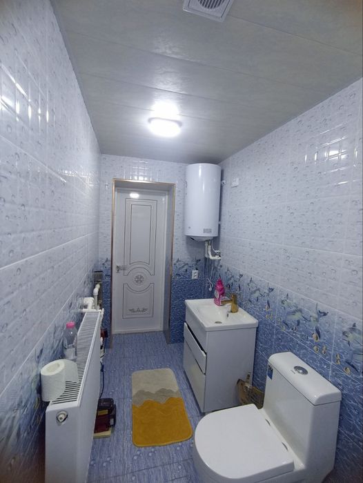 Kotejlar sotiladi  3sotixlik