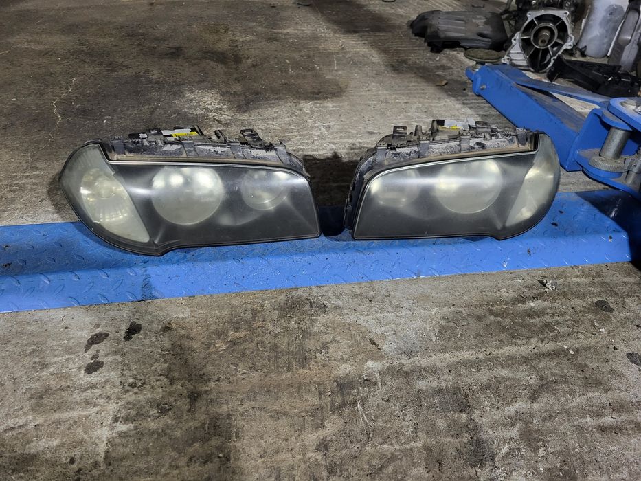 Фарове за Bmw X3 E83