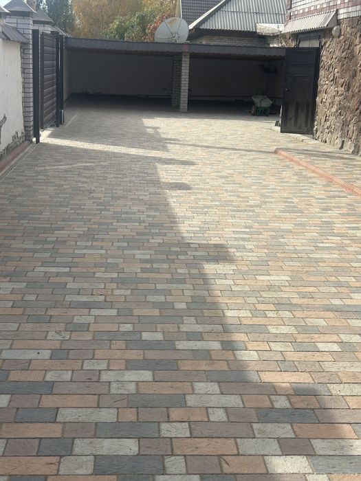 Укладка брусчатки