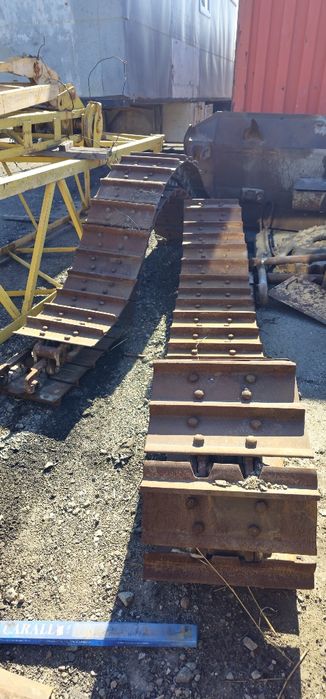 Продаётся бульдозер