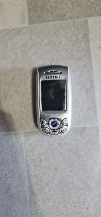 Lot telefoane netestate !