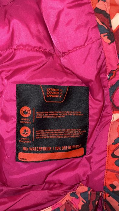 Vand haine ski marca Oneil  pentru fetita 8 ani marime 128