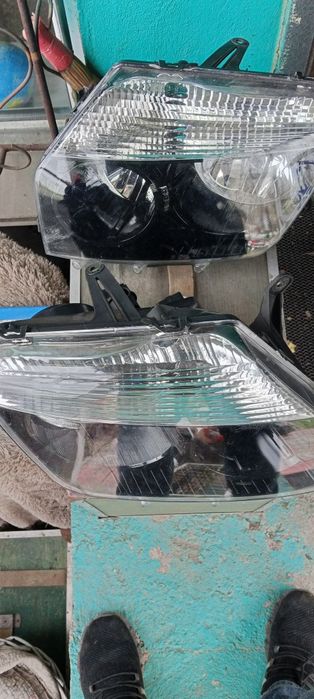 Фары на дастер, 1 поколения