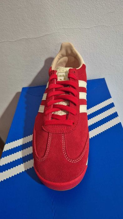 Adidas SL72 RS masura 41 1/3 , 42 2/3 , 43 1/3 originali noi in cutie