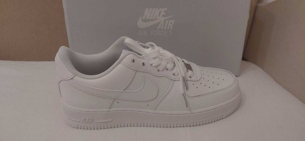 Nike Air Force 1 AF1 Low Triple White *Premium Quality*