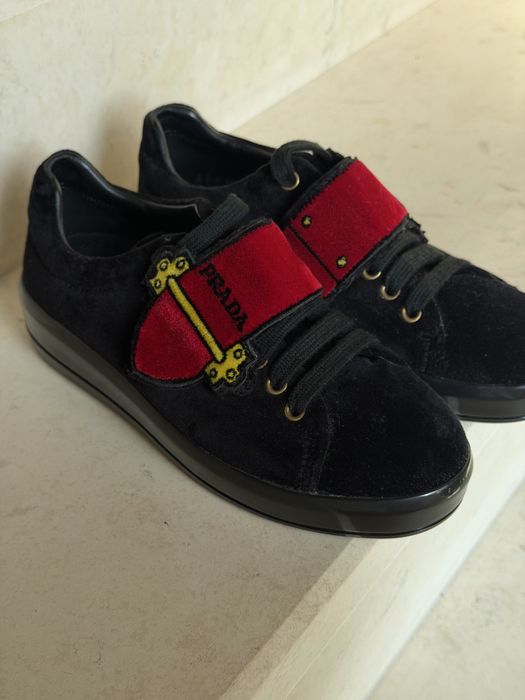 Оригинални Prada обувки