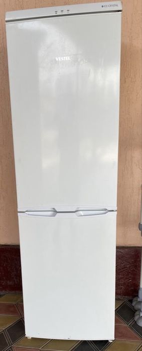 Срочно продам холодильник