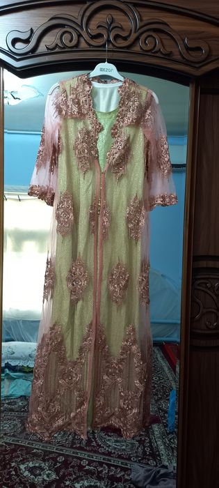 Продаются национальные платья