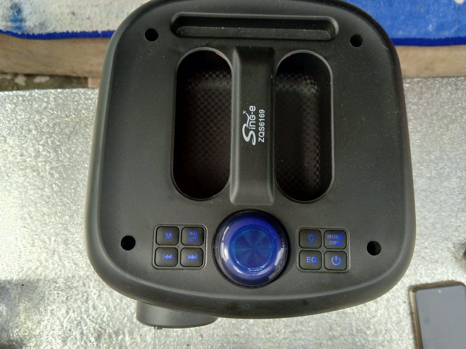 Продам портативную колонку SingE zqs6169