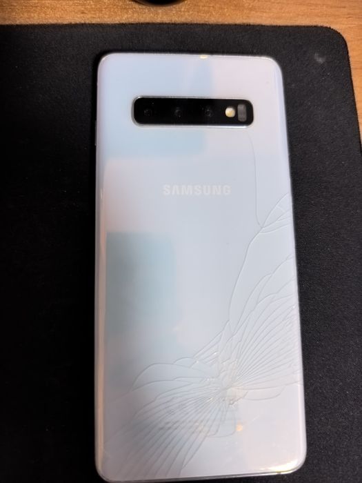 обменяю эти телефоны на айфон