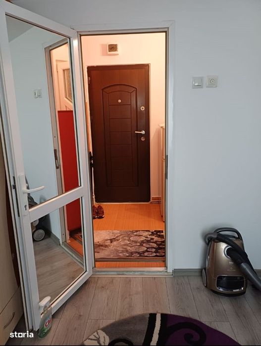 Garsonieră 17 mp, Podu Roș – mobilată și utilată, ideală investiție
