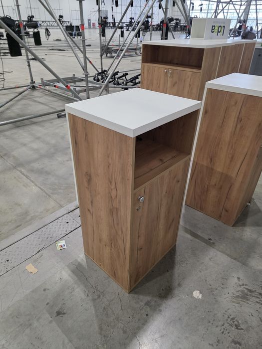 Продам тумбы рессепш есть доставка