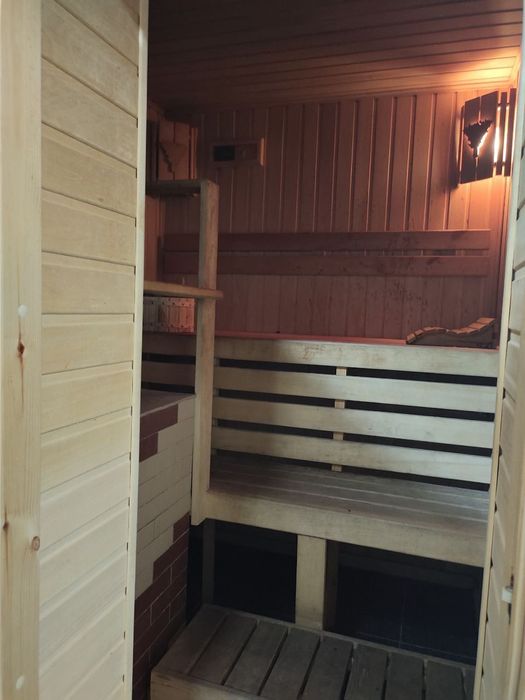 Срочно Сдаётся Евродом циалковиский 4-соток 2-этажный 7-комн бассейн