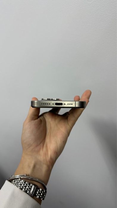 Iphone 15 pro 128 гб