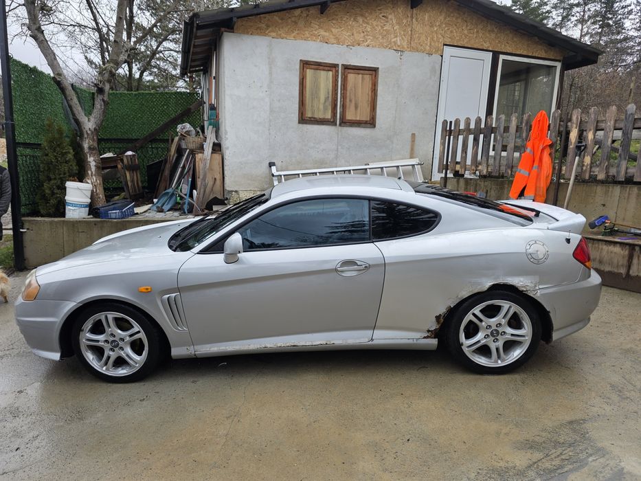 Hyubdai Coupe 2.7 V6 Automatic ГАЗ 2х Джанти с гуми