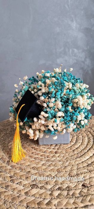 Aranjamente florale, pentru absolvire, serbare sau zile de nastere