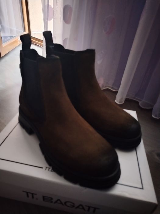 Чисто нови боти маслено зелено 40номер