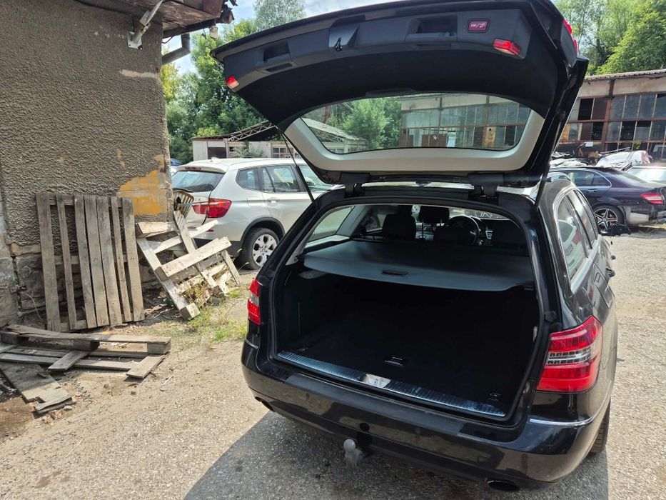 Mercedes W212 E350CDI 265кс 4Matic Distronic теглич ксенон автоматик комби НА ЧАСТИ!