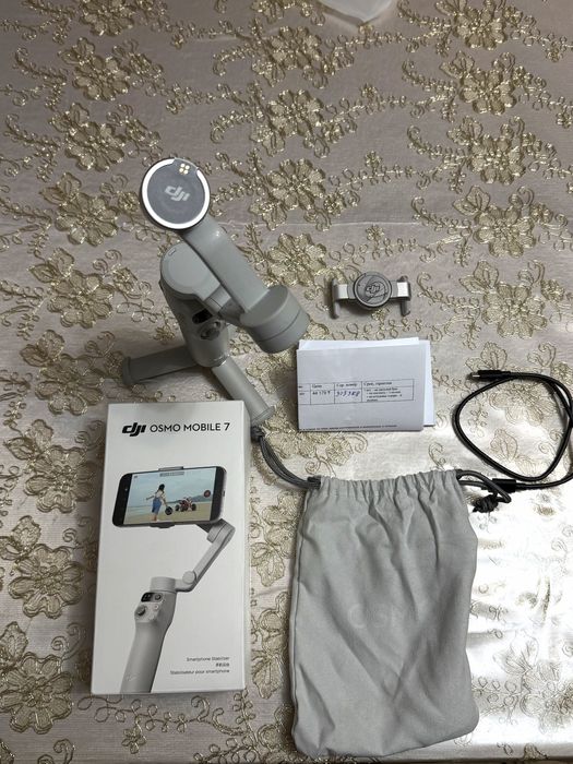 Стабилизатор Dji Osmo mobile 7