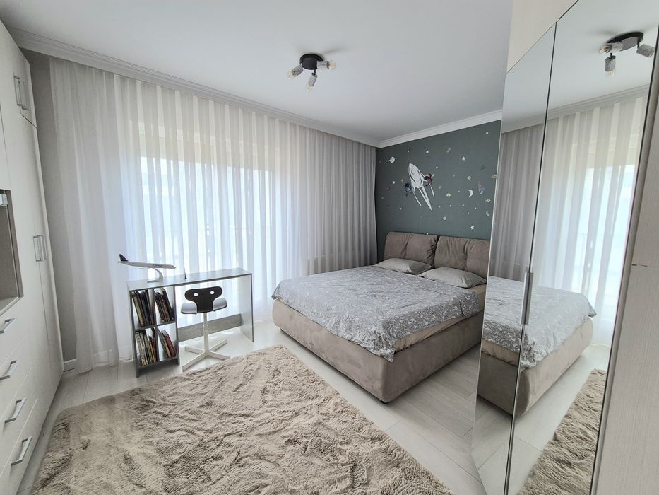 Inchiriez apartament 3 camere premium Dobroesti