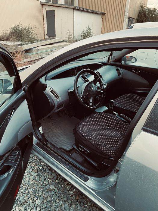 продам машину nissan primera