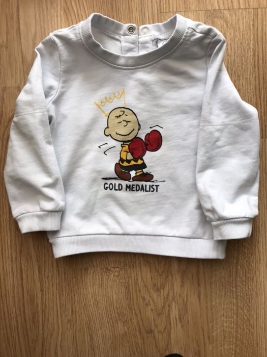 Маркови дрехи 6-12м. Изключително запазени.