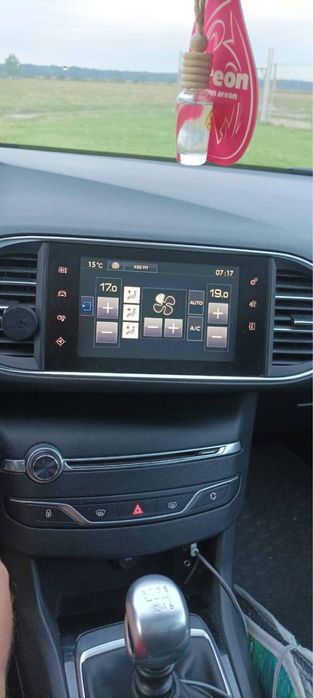 Vând Peugeot 308 1.6 Hdi