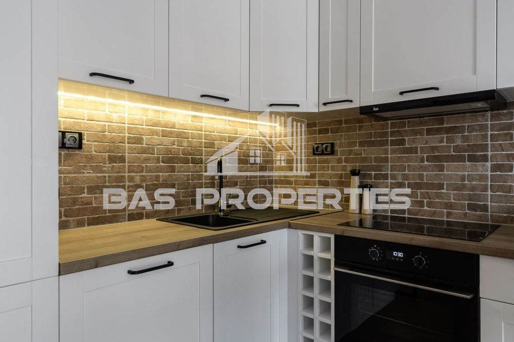 Продава се Тристаен апартамент в София, Лозенец - 75 кв.м за 2652 €/кв.м - Снимка #4