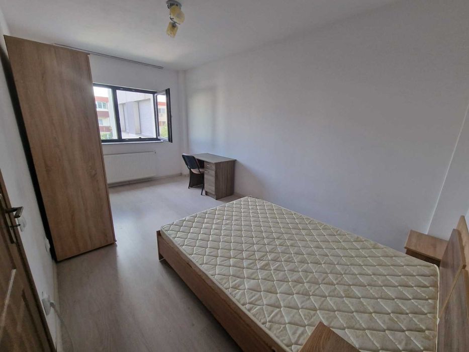 Chirie ap. 2 camere str. Bistriței