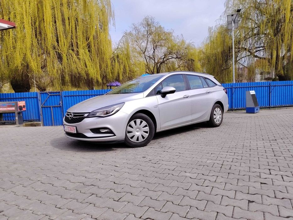 Opel astra k 2017