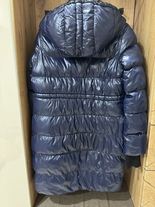 Продам зимнюю куртку