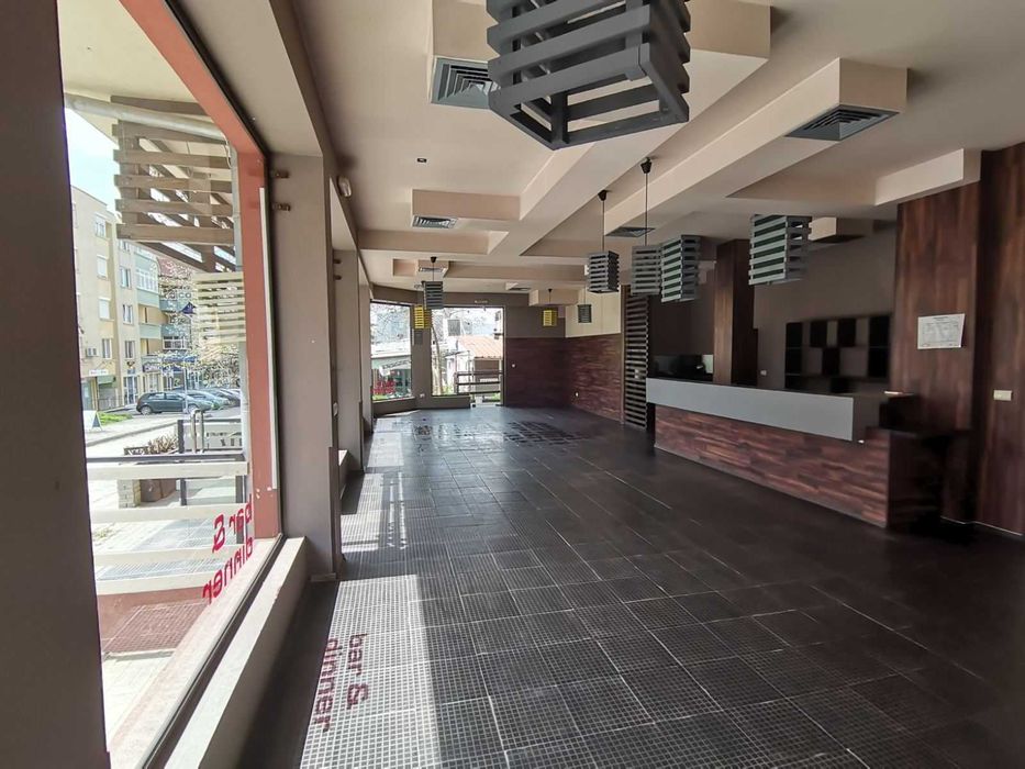 Продава се Заведение в Благоевград, Еленово 2 - 150 кв.м за 914 €/кв.м - Снимка #4