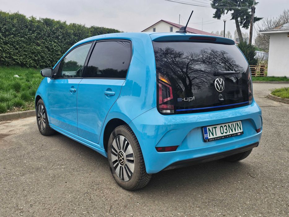 VOLKSWAGEN Up 2022 — imagine 4