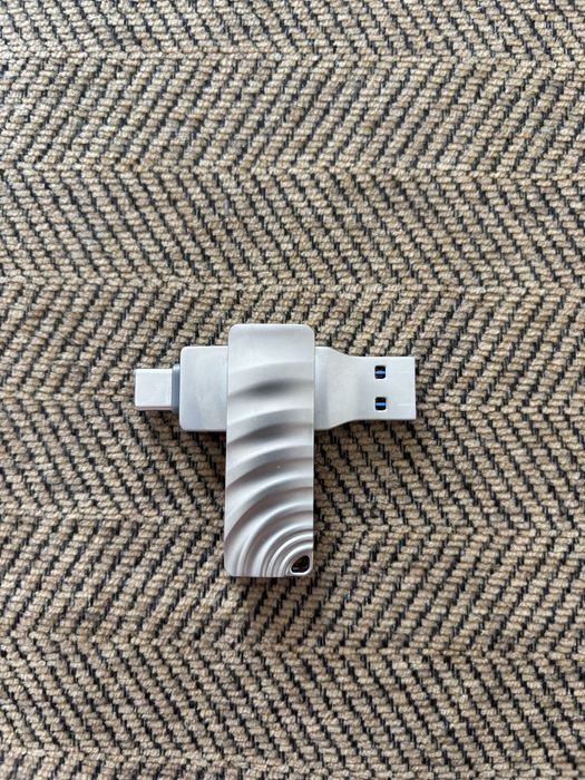 Флешка usb 16 гб, вход type-c