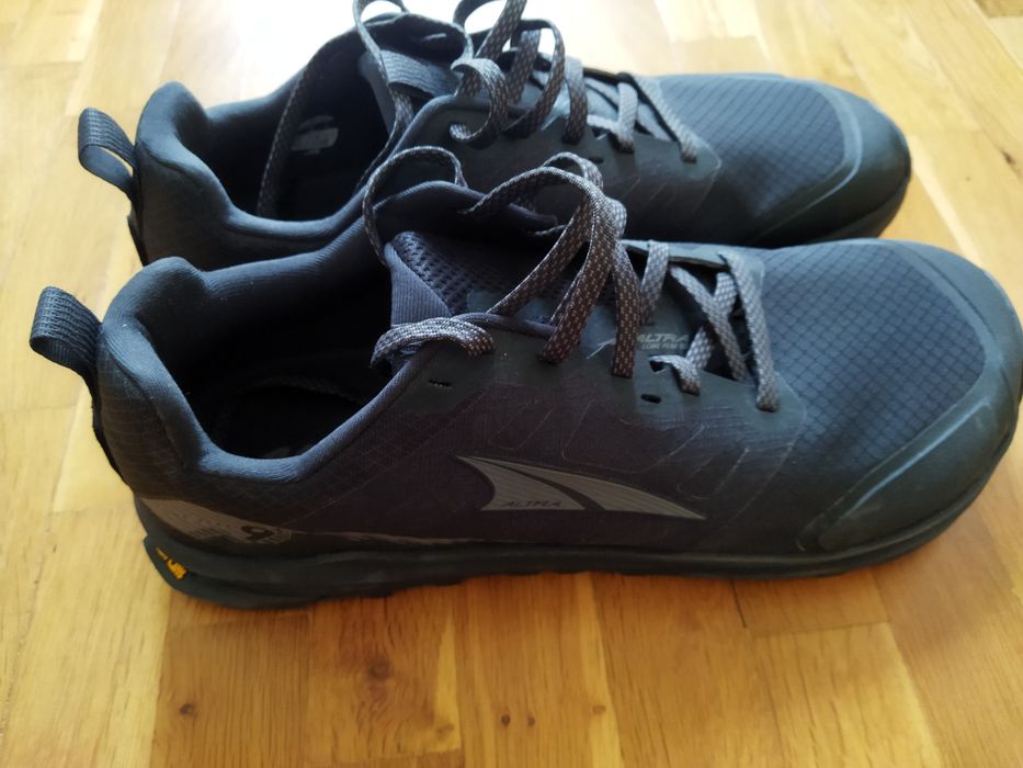 Маратонки Altra lone peak 9+