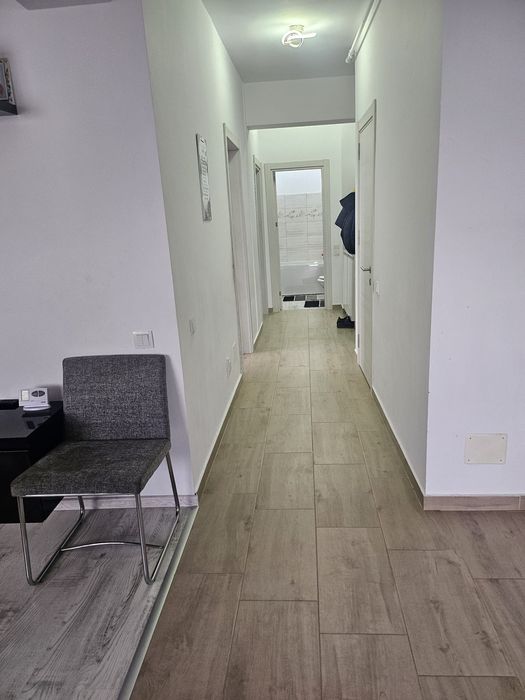 De vanzare apartament 3 camere