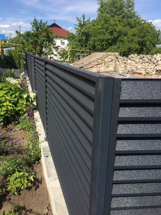 Gard tip JALUZELE, calitativ, modern, diverese modele.