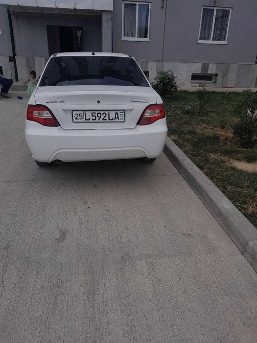 Nexia  2  sotiladi,