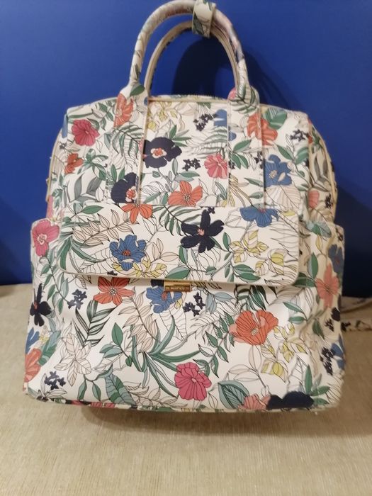 Дамска раница /чанта със дълга дръжка и къса нова!!! Parfois/