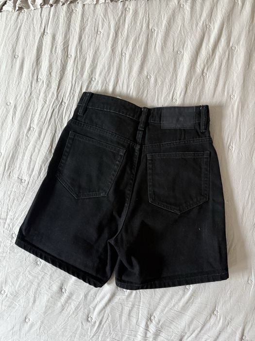 Къси панталонки Zara
