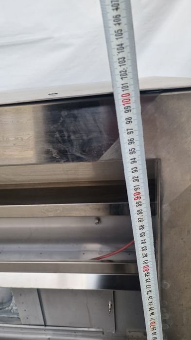 Продавам професионална аспирация-отдушник, чадър/аспиратор/