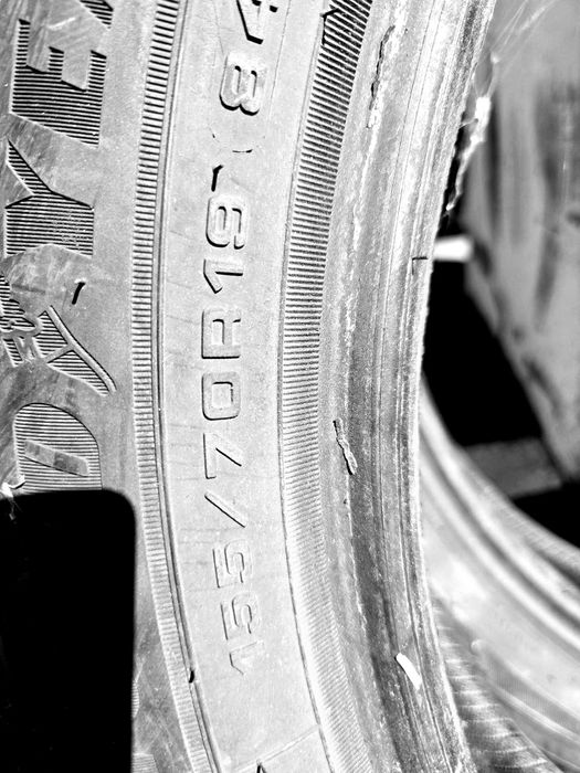 Goodyear зимни гуми за bmw i3 2 броя