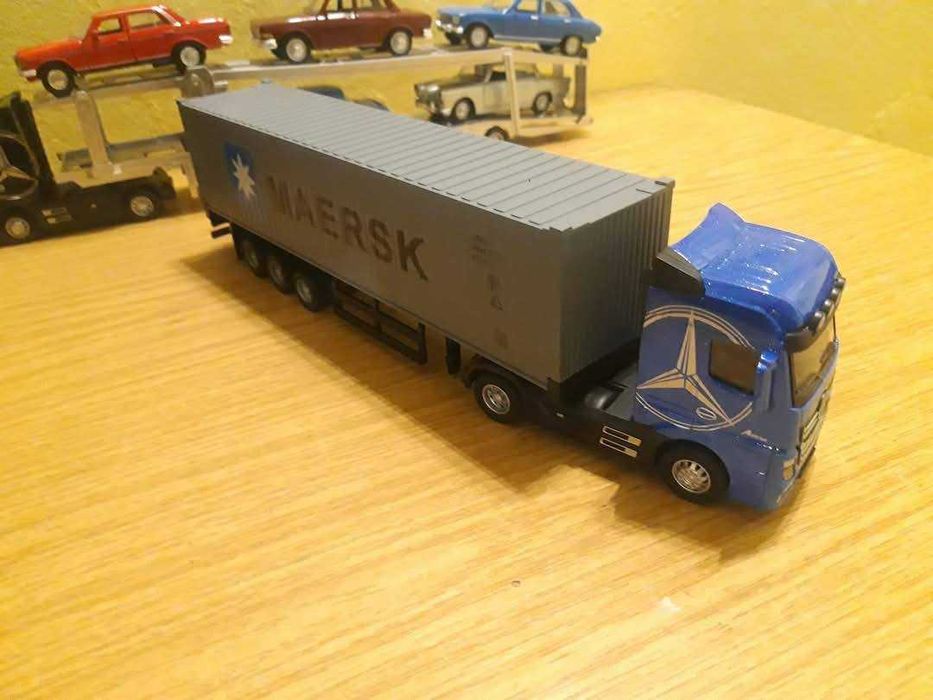 Autotren/autotrailer NOU, Scani si Mercedes Actros, scara 1:50