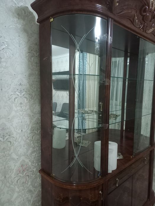 Стенка для посуды и так далее