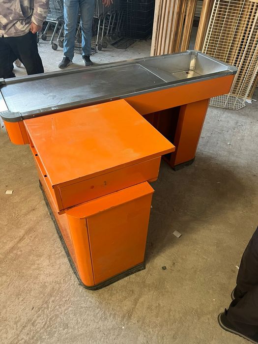 Кассовый бокс, кассовый стол