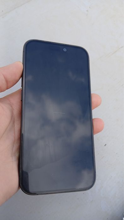 В продаже iPhone 15 pro